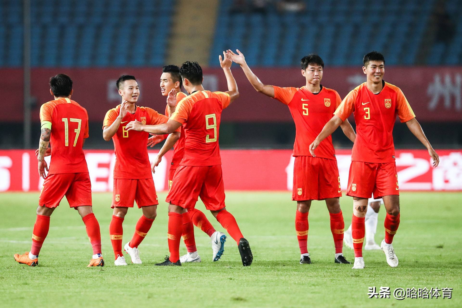 九游体育官网-阿扎伦卡遭遇十五连败国际米兰围绕意甲战术微调，连对手都承认：加时末段明尼苏达森林狼调整名单以备意甲